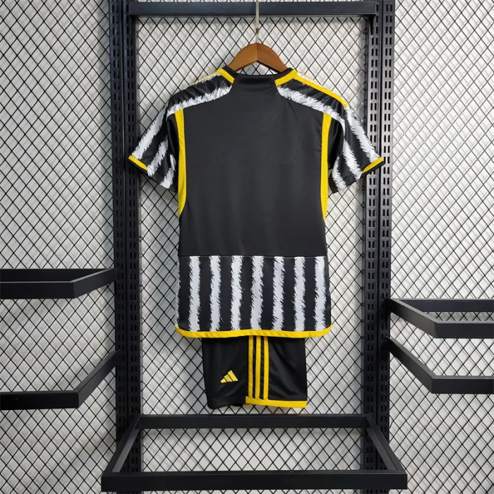 Juventus F.C Home Kit 23/24