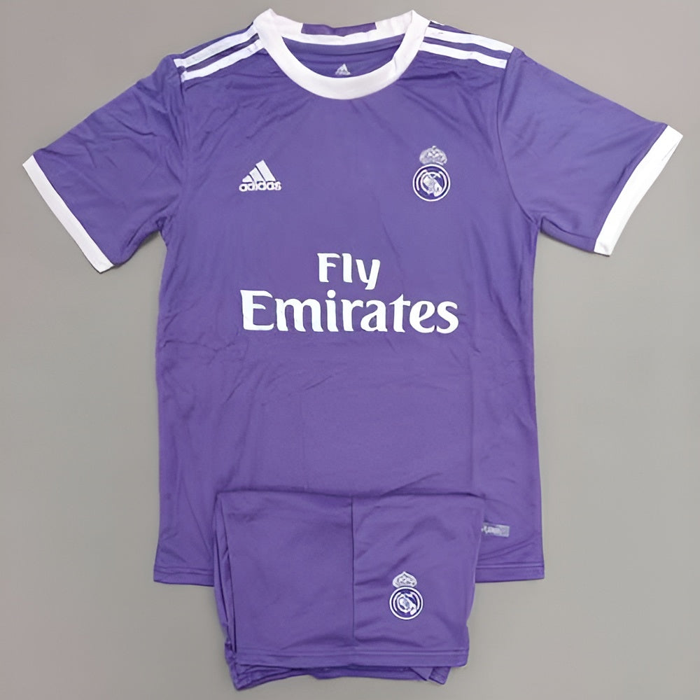 Real Madrid Away Retro 16-17 Kit